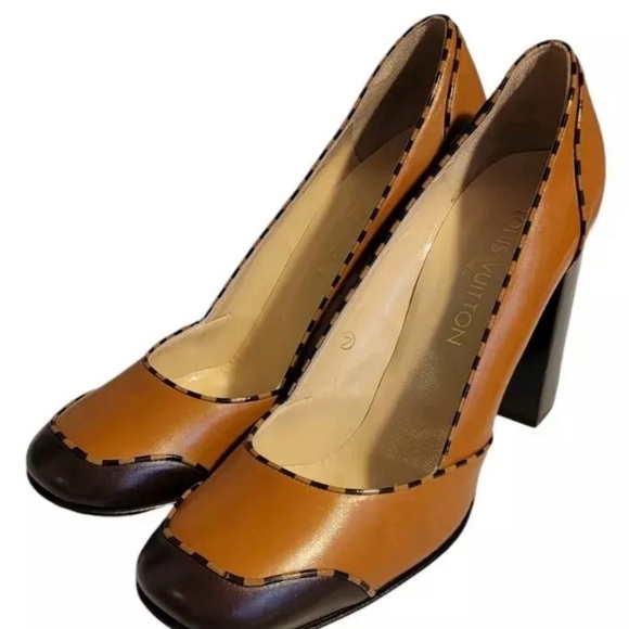 LOUIS VUITTON Caramel Veau
Nagoya  Heels Size 36 1/2 (6.5 US) - Picture 1 of 7
